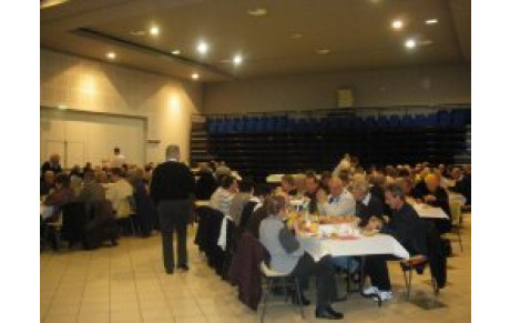 REPAS DE FIN D'ANNEE à l' INTEGRALE ...