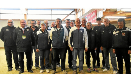 Demi-finale et finale du Trophée B vétérans à Lesneven...