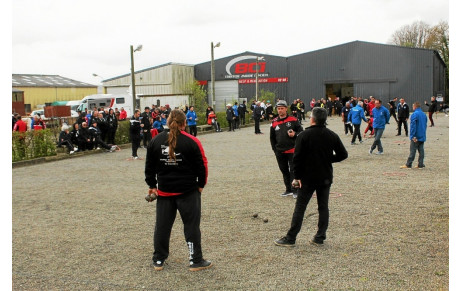 Pétanque. Près de 450 joueurs en lice 